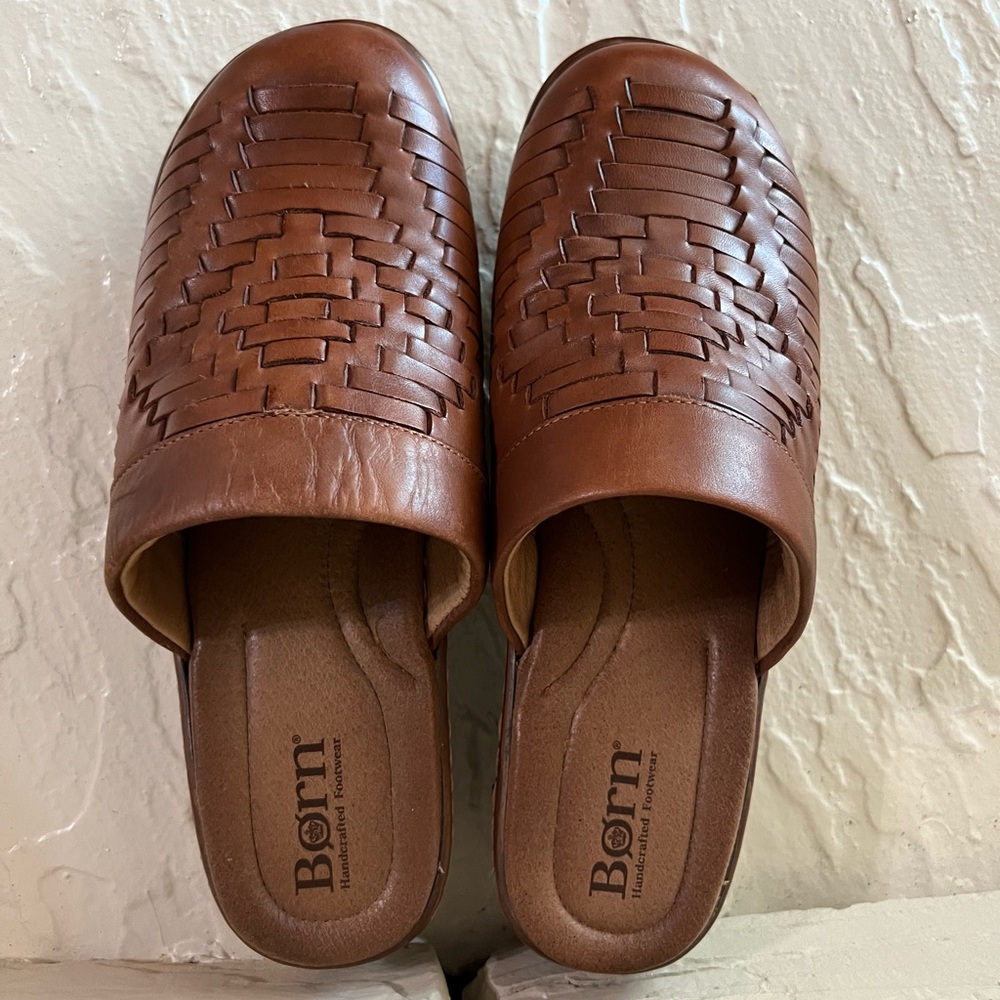 Born Yucatán woven leather clogs